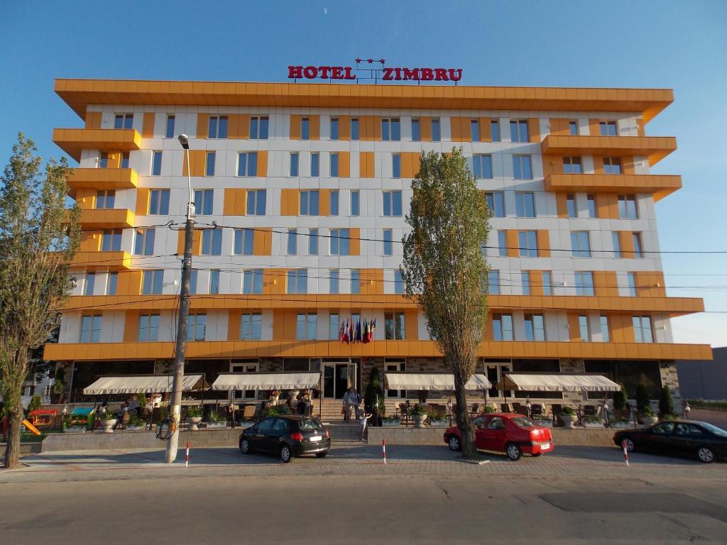 Hotel Zimbru Iasi Exteriör bild